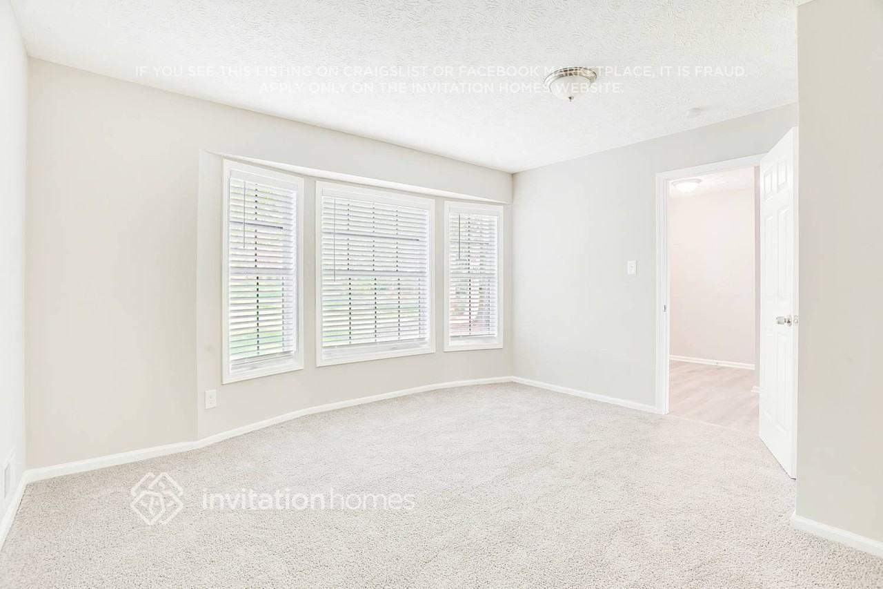 488 Pineburr Ln - Photo 7 of 20