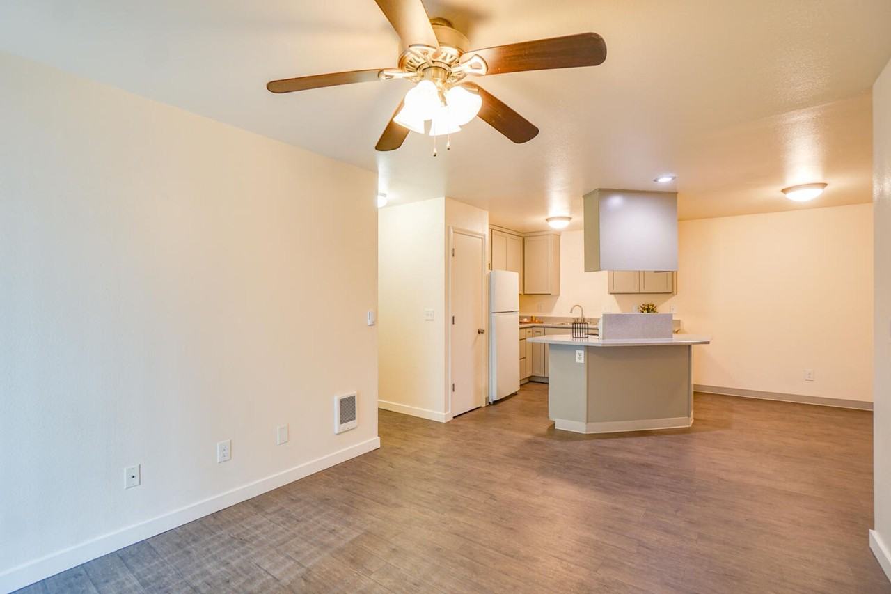 West Main at the Park - Photo 2 of 38