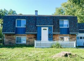 featured image of 4500 Washington Square Dr