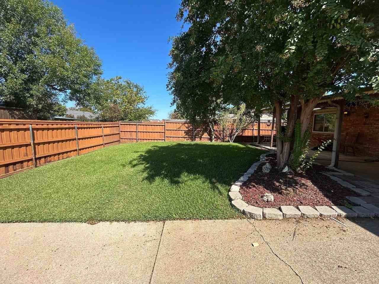 4908 Wagner Dr - Photo 3 of 17