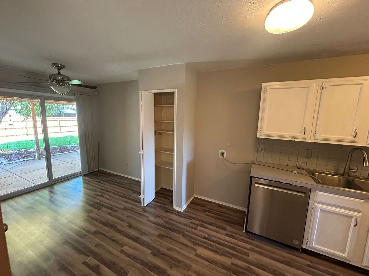 4908 Wagner Dr - Photo 6 of 17