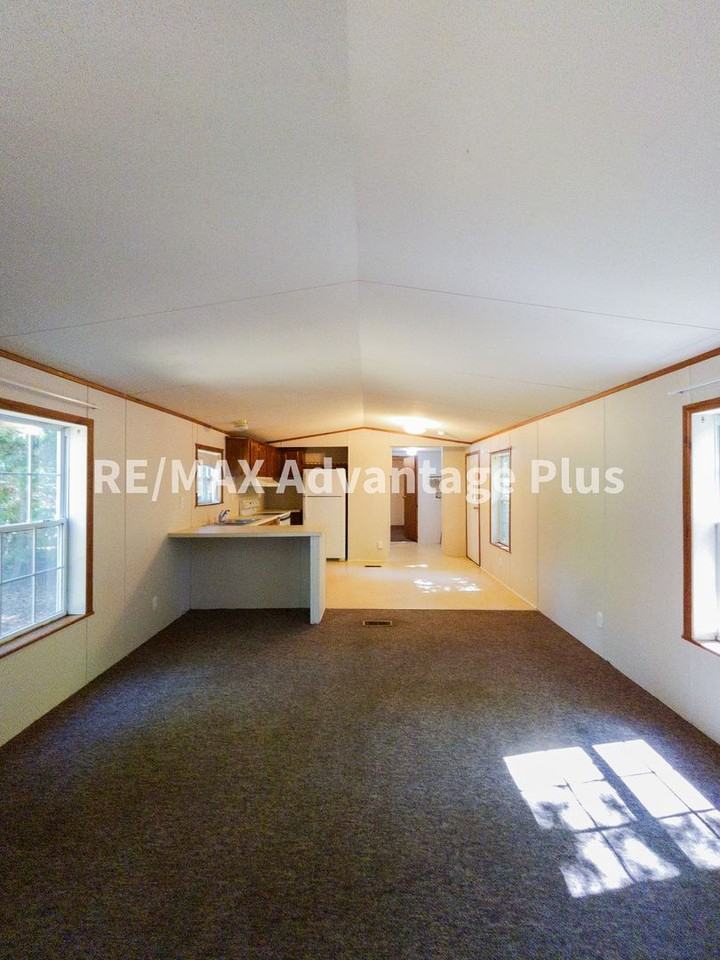 226 Asal Rd - Photo 3 of 17