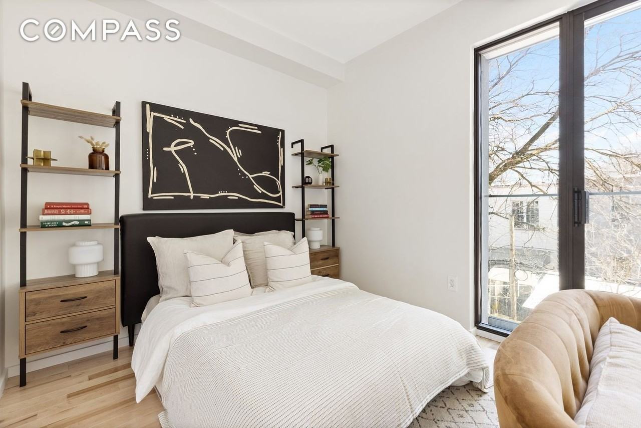 1064 Hancock St #202 - Photo 2 of 8