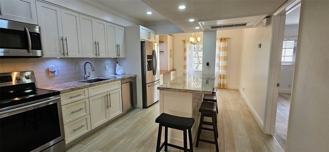 917 Ne 16th Ave - Photo 1 of 1