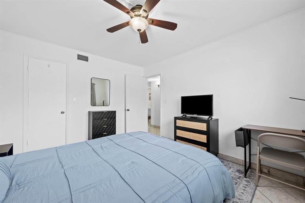 1000 Se 15th St #103 - Photo 5 of 15