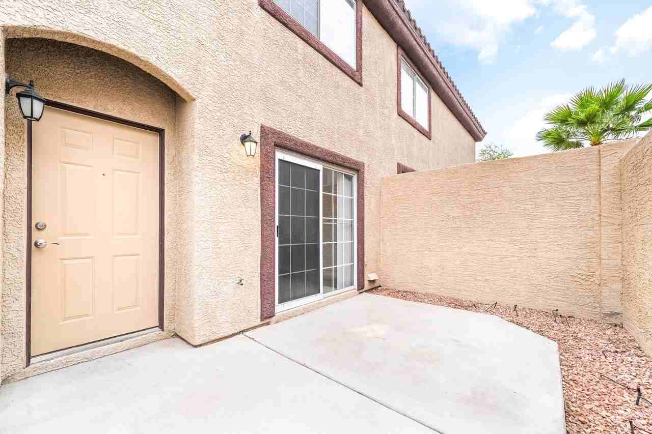 2603 Pebblegold Ave - Photo 2 of 24