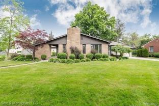2122 Lloyd Ave - Photo 1 of 1
