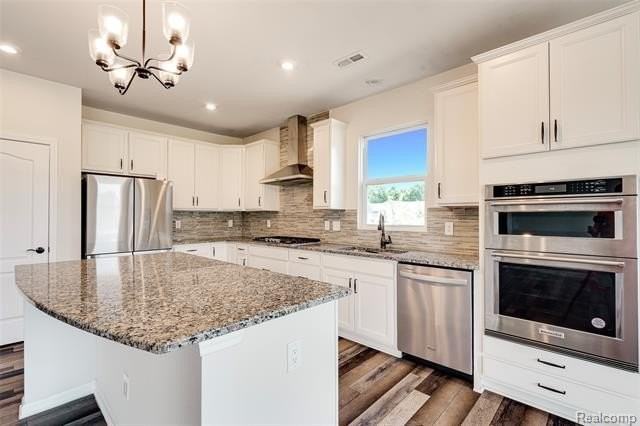 4145 Avery Rd - Photo 4 of 43