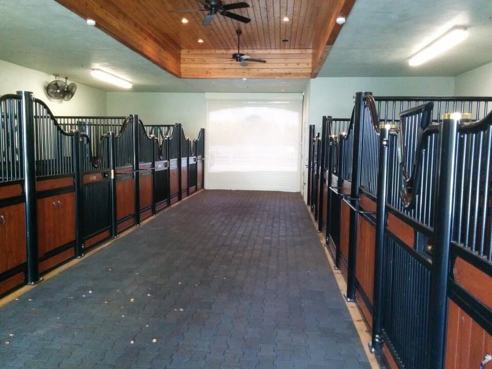 2040 Canter Way - Photo 5 of 41