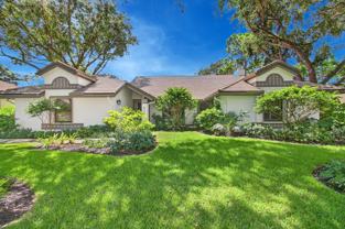 4256 Gleneagles Dr - Photo 1 of 1