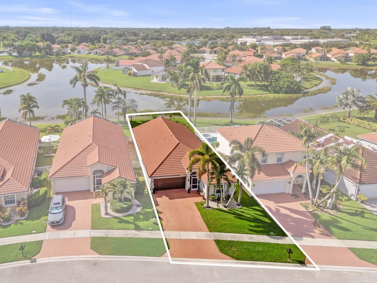 3665 Miramontes Cir - Photo 3 of 32