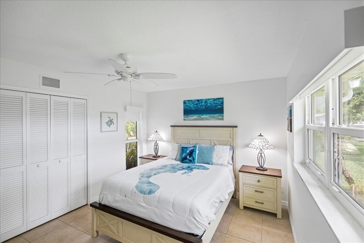 2066 5th Ct Se - Photo 5 of 20