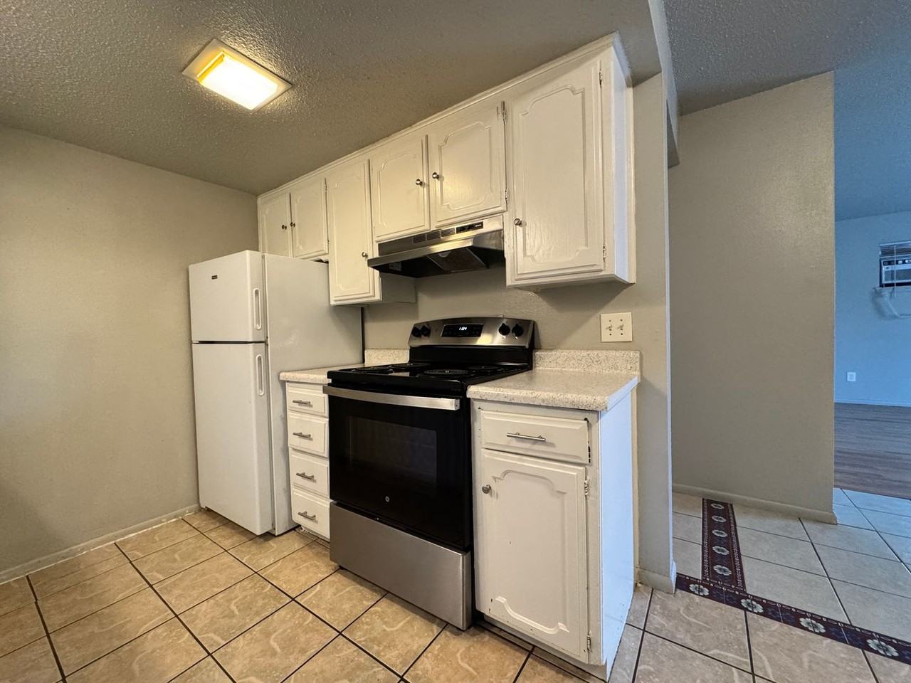 Melrose Oaks LLC - Photo 2 of 15
