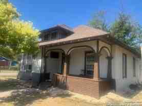 1401 N Trinity St - Photo 1 of 1