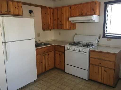 949 Pine Ln - Photo 4 of 28