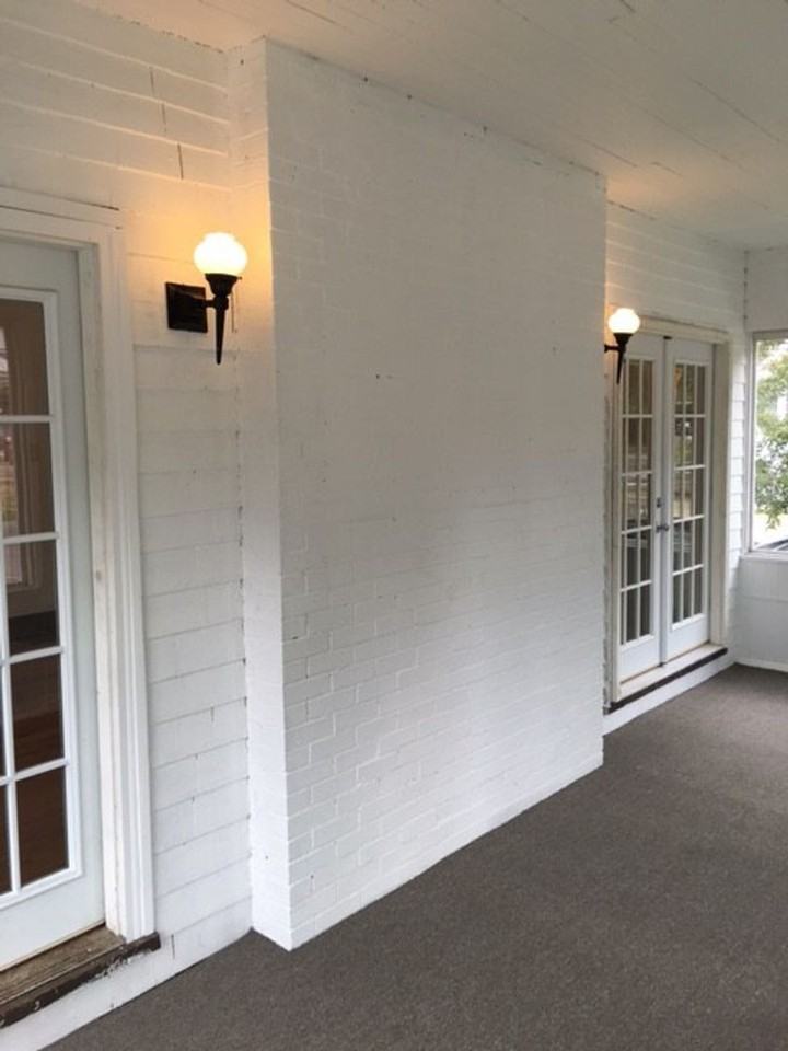 297 E Lane Ave - Photo 3 of 15