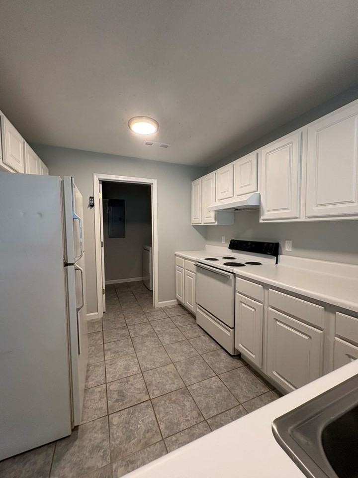 53 Nushell Street #103 - Photo 4 of 16