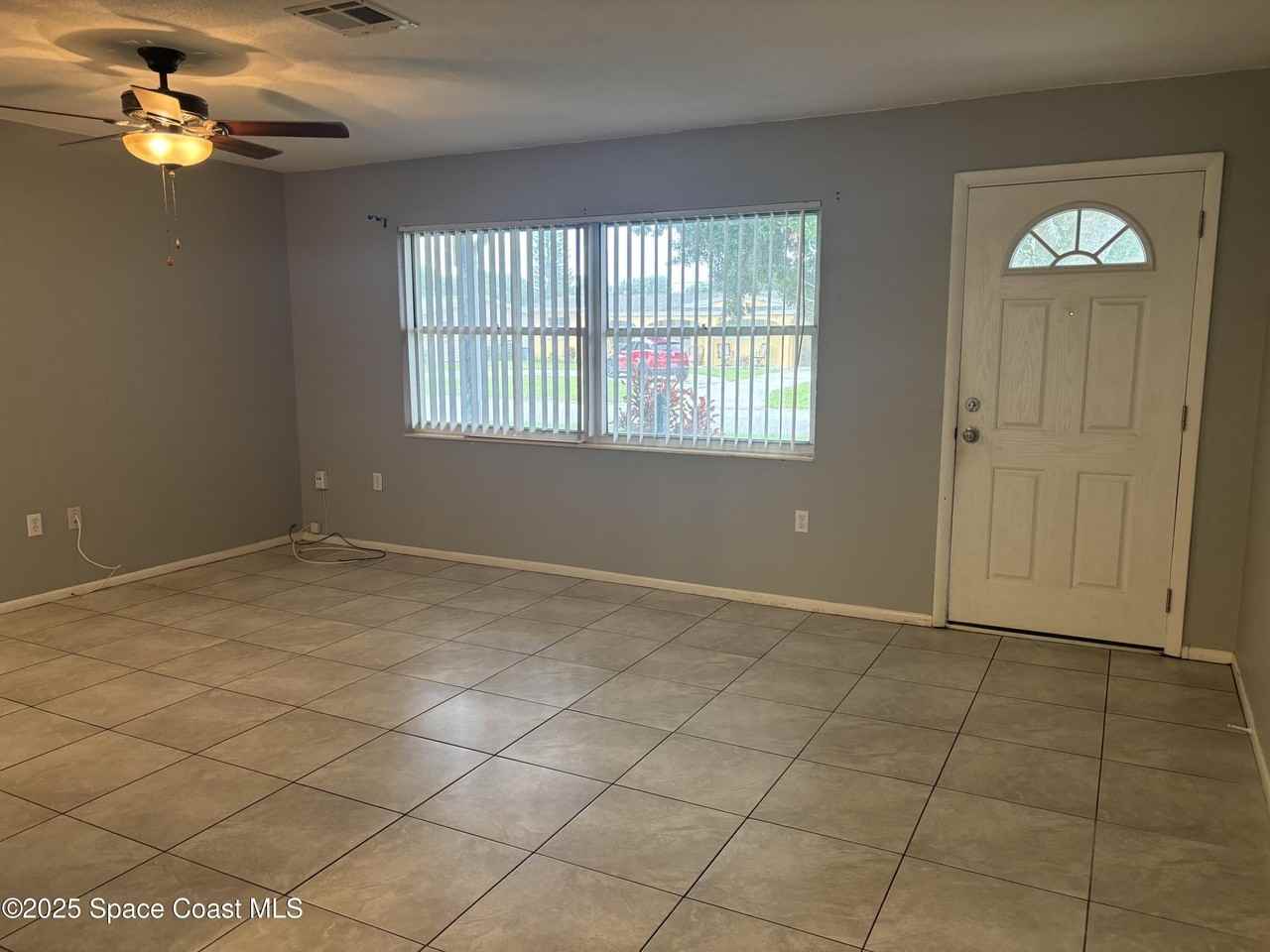 2632 Lorna Dr - Photo 3 of 20