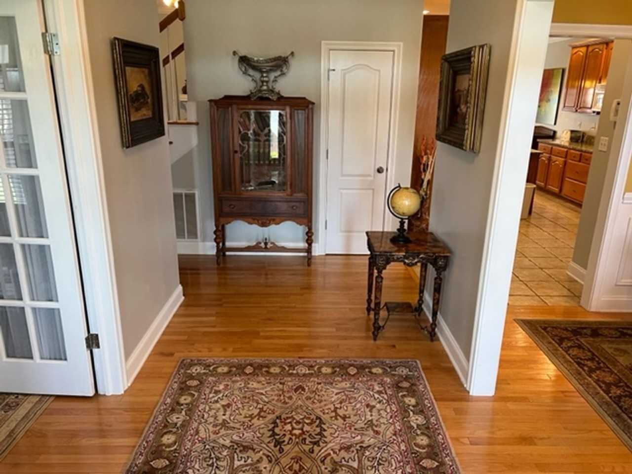 2224 Monticello Dr - Photo 7 of 29