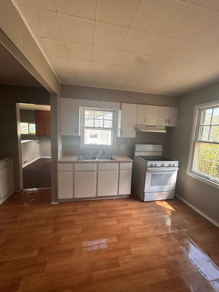 4507 S Colonial Ave - Photo 3 of 8