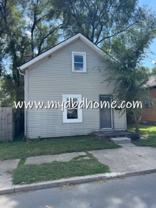 1019 Pape Ave - Photo 1 of 1