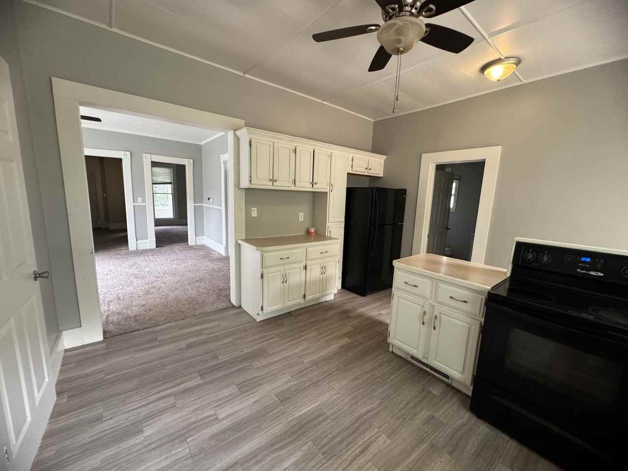 817 N Marquette St - Photo 3 of 16