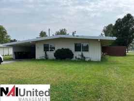 2802 Meek Ave - Photo 1 of 1