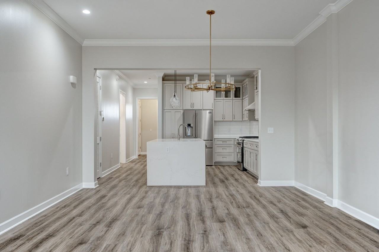 160 Morrow Ave #208 - Photo 4 of 16