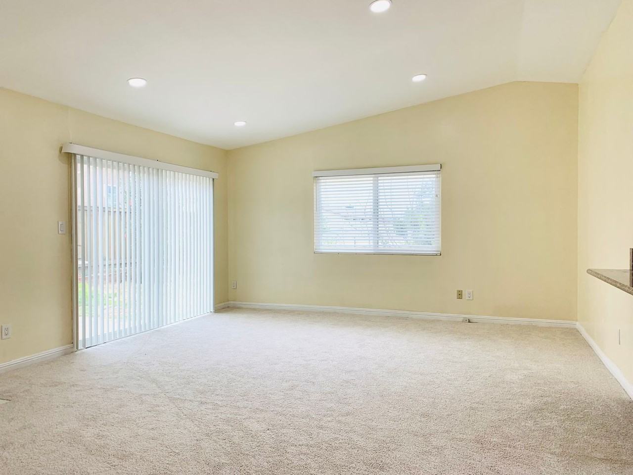 5277 Mount Ararat Dr - Photo 5 of 32