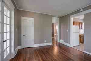 featured image of 3405 Dewey Ave