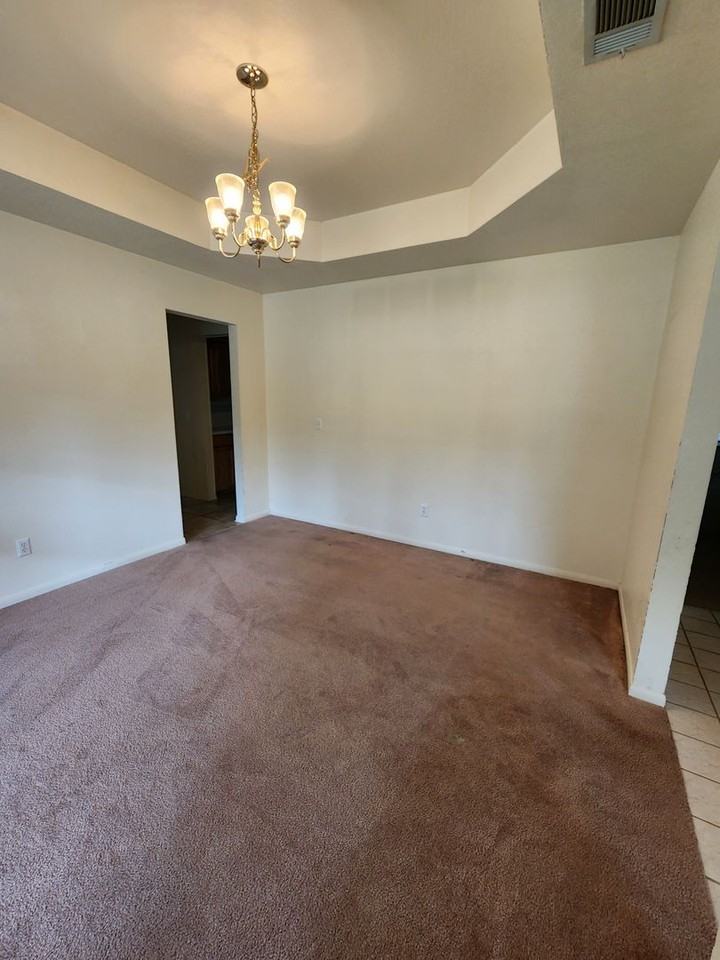 3642 County Road 1020 - Photo 3 of 28