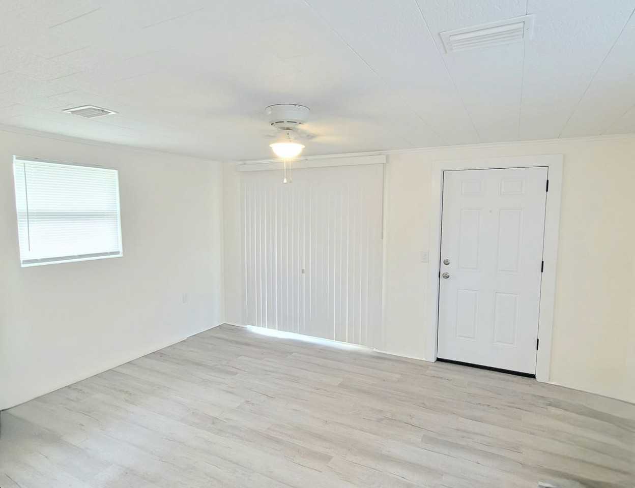 1235 Jenks Ave - Photo 5 of 21