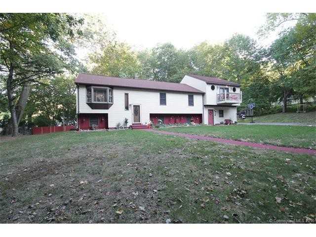 5 Gail Ave - Photo 3 of 33