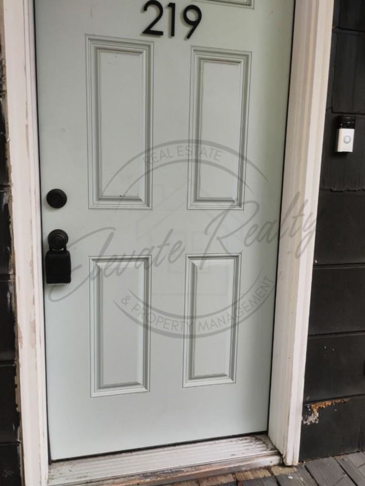 219 Bakertown Rd - Photo 5 of 21