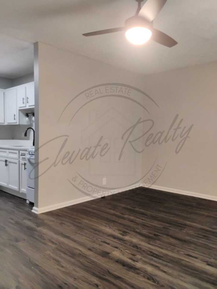 219 Bakertown Rd - Photo 6 of 21