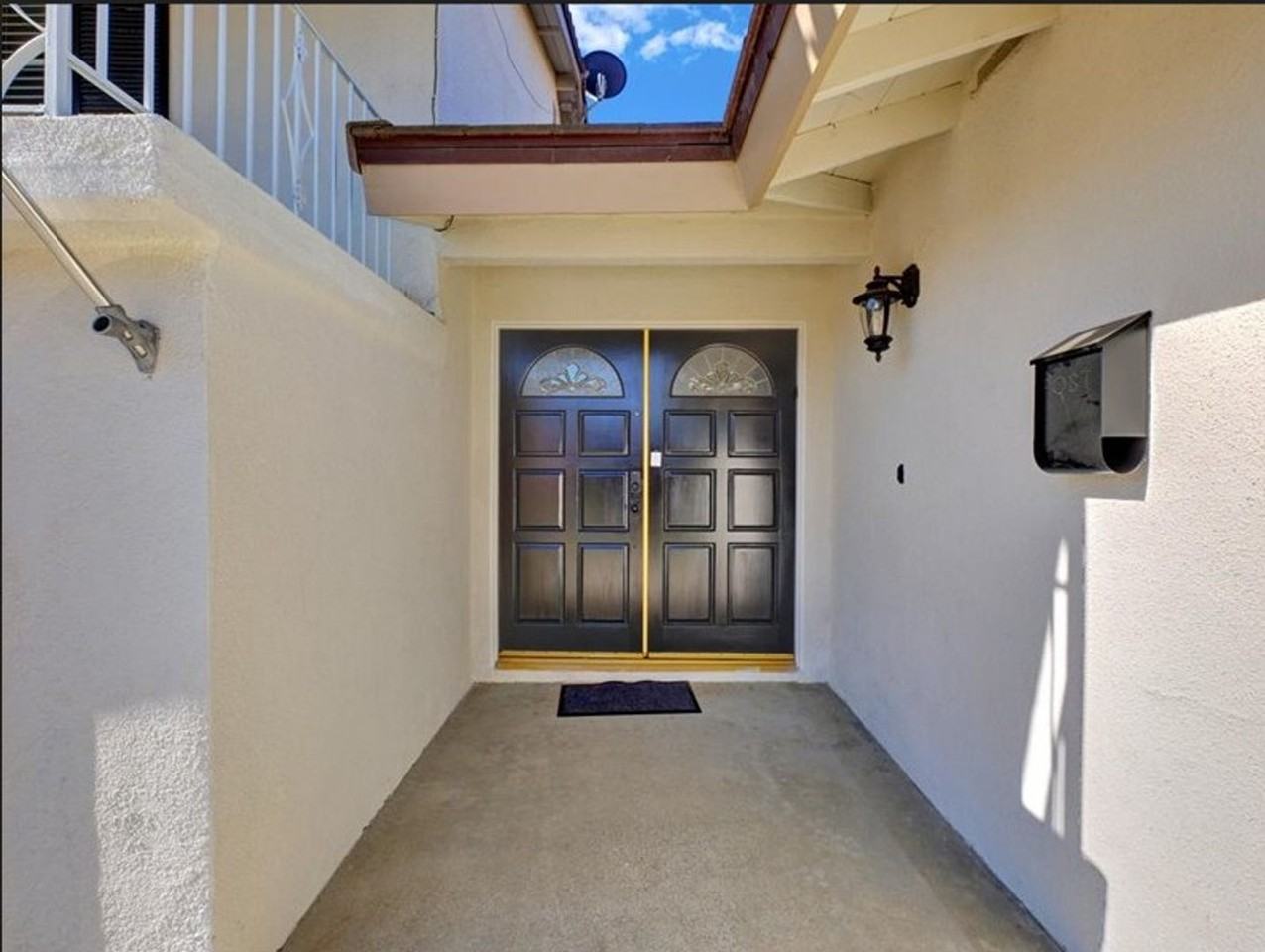 14638 Mountain Spring St - Photo 7 of 42