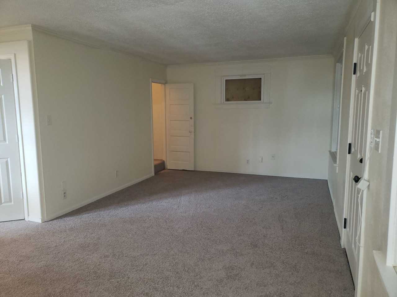 4906 Ne 100th Ave - Photo 2 of 33