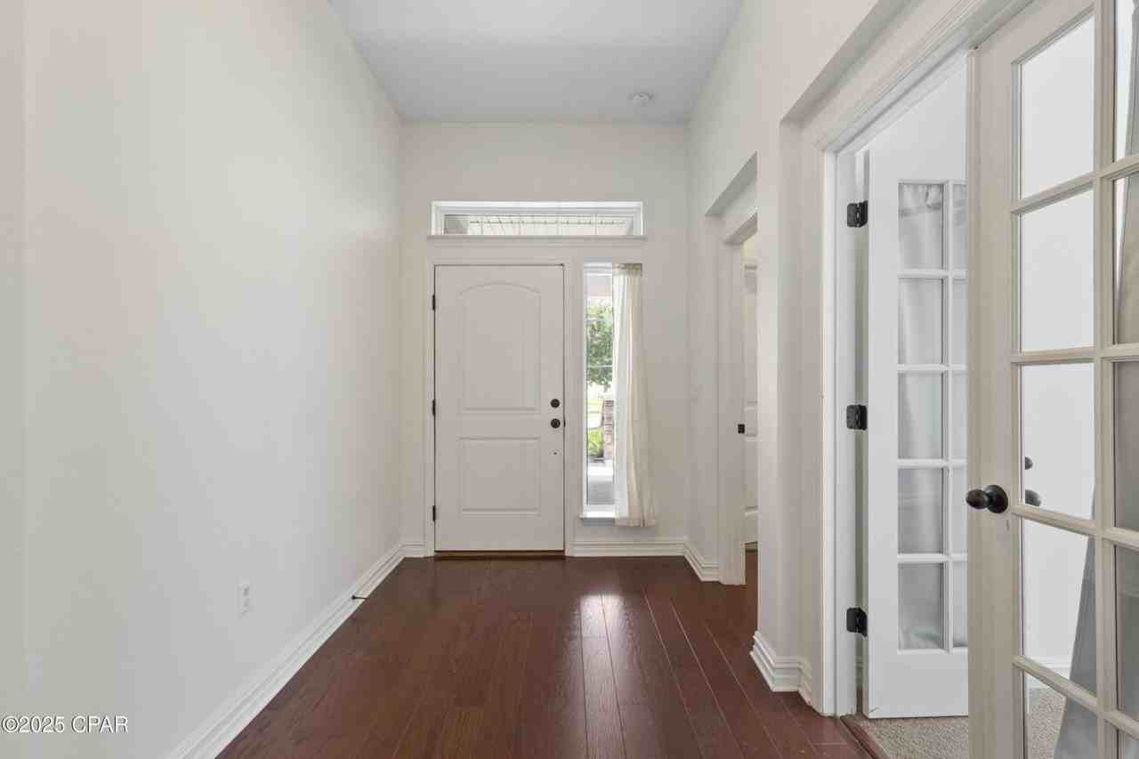 307 Johnson Bayou Dr - Photo 2 of 31