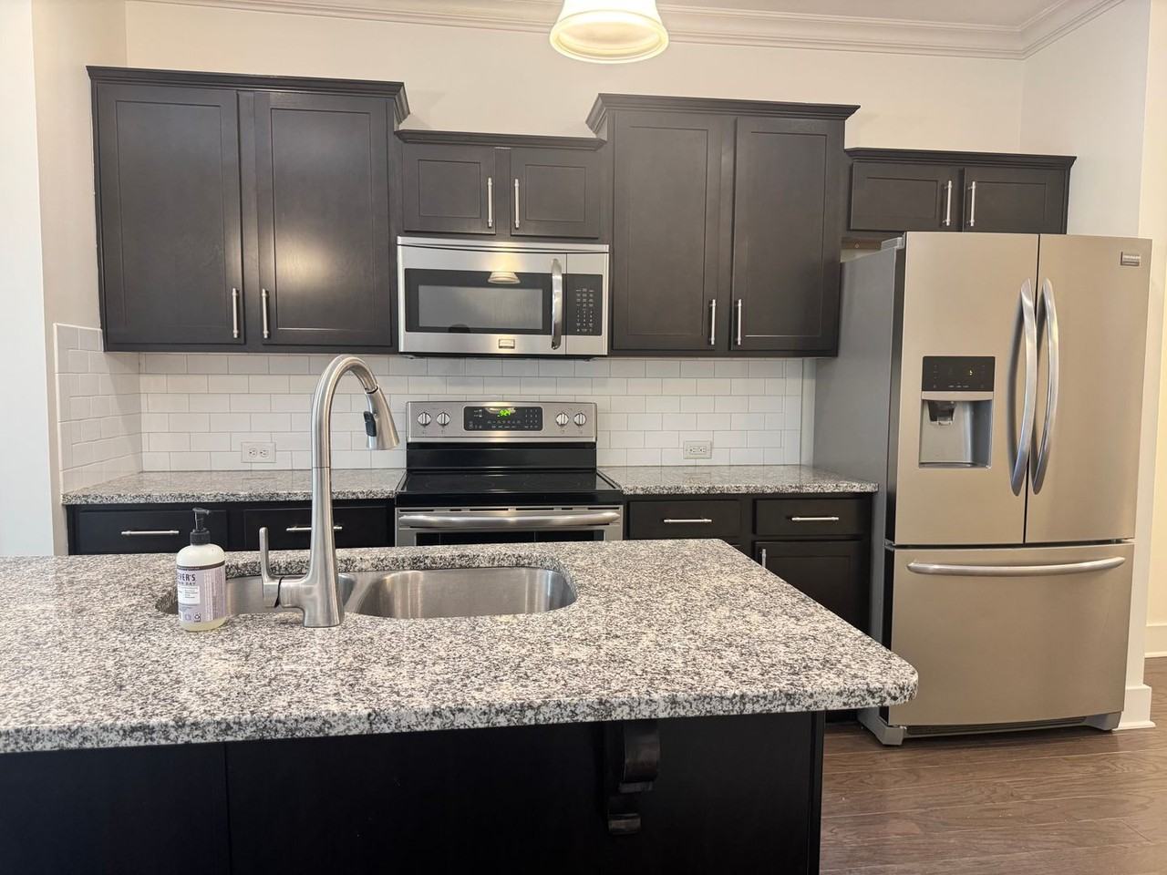 4029 Viola Ln - Photo 3 of 38