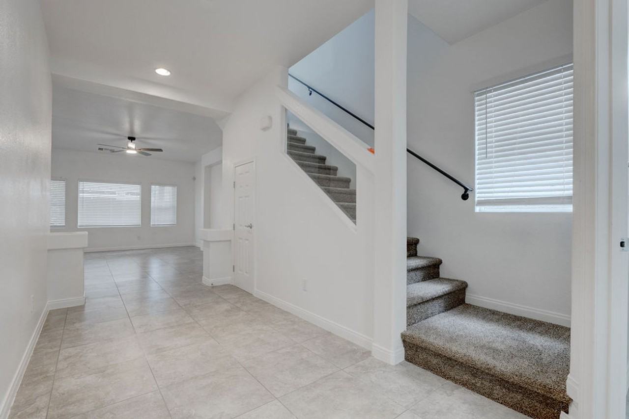 6027 Gordon Creek Ave - Photo 2 of 47