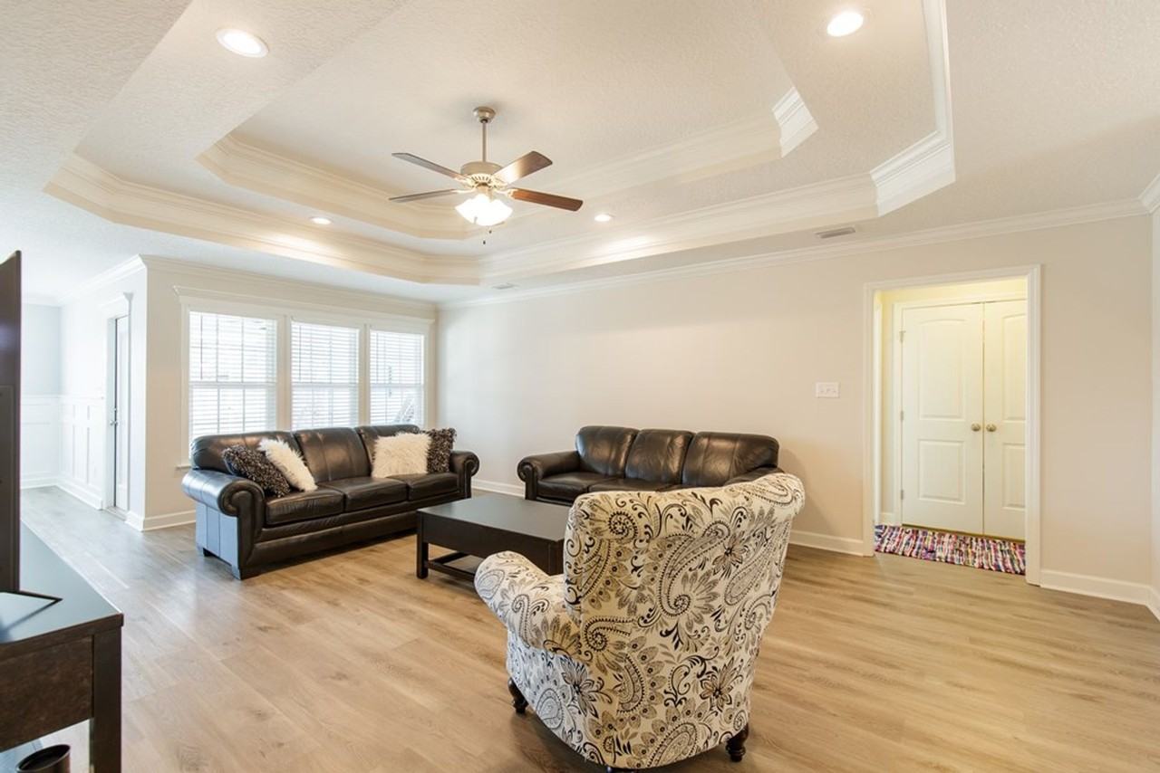 4070 Willow Round Rd - Photo 3 of 13