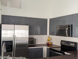 featured image of 876 Sand Creek Cir