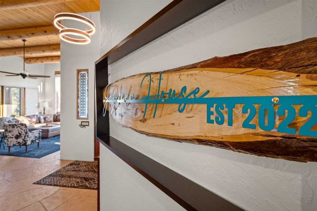 60 Painted Canyon Dr - Photo 3 of 32