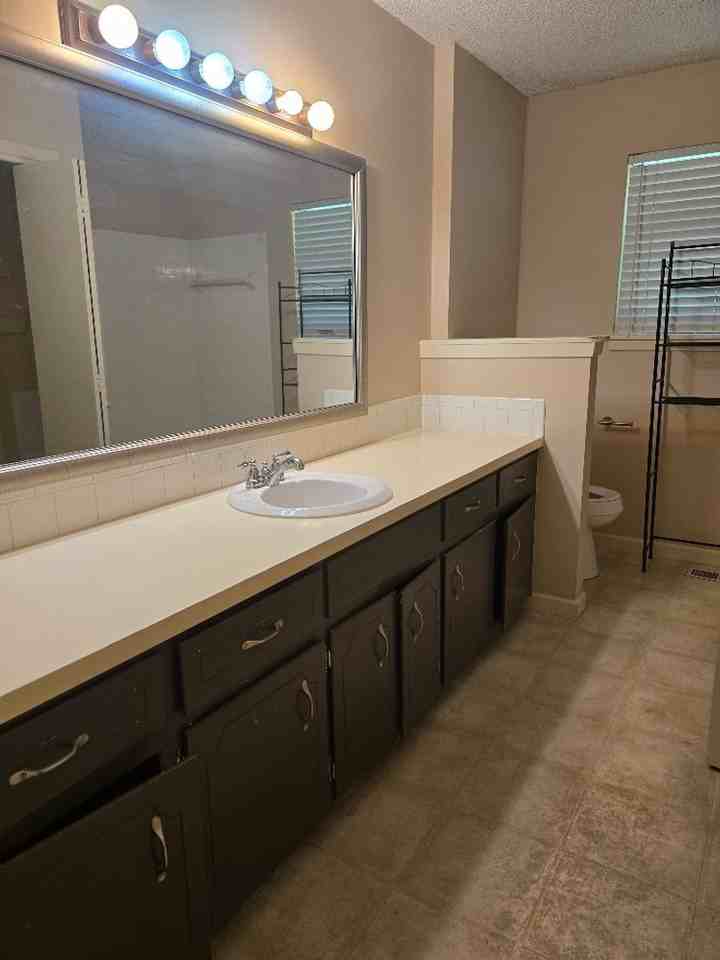 104 Ridgeview St - Photo 5 of 13