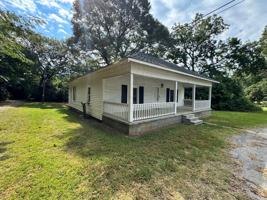 featured image of 2701 Blacksburg Rd