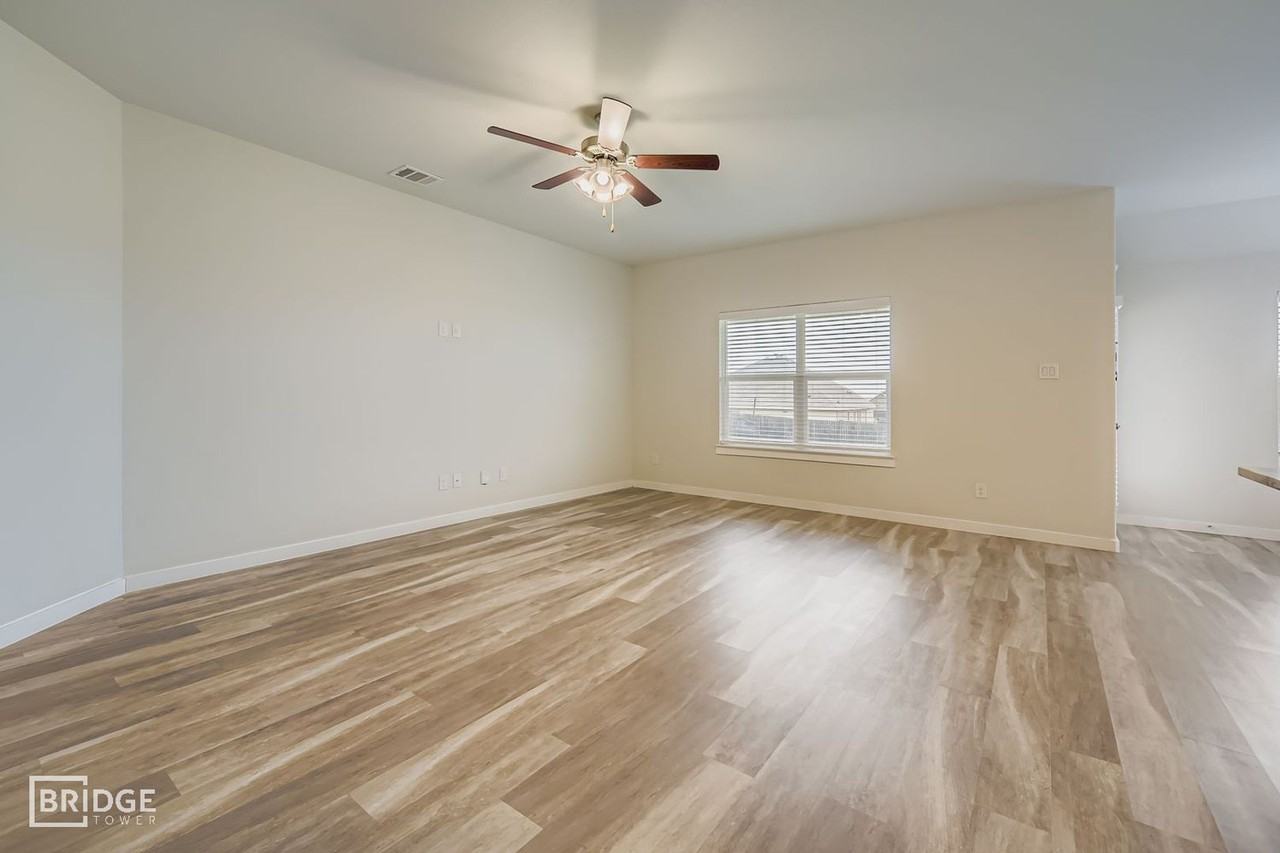 6132 True Vine Rd - Photo 4 of 31
