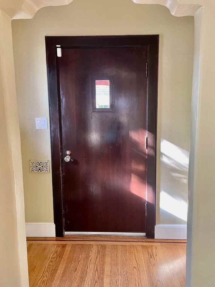 701 48th St - Photo 3 of 25