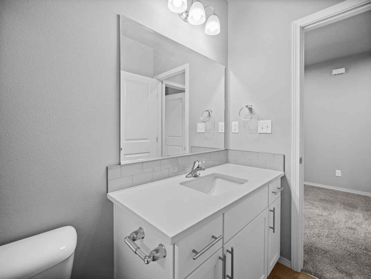 13519 E Olympic Ave - Photo 7 of 50