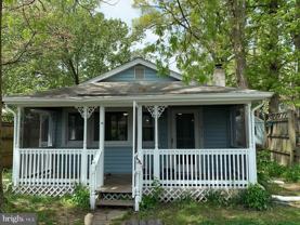 4718 Frederick Ave - Photo 1 of 1