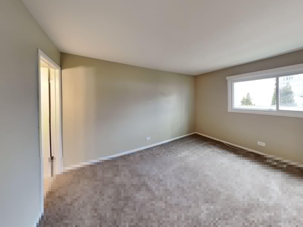 15829 Ridgeland Ave #NA - Photo 2 of 9